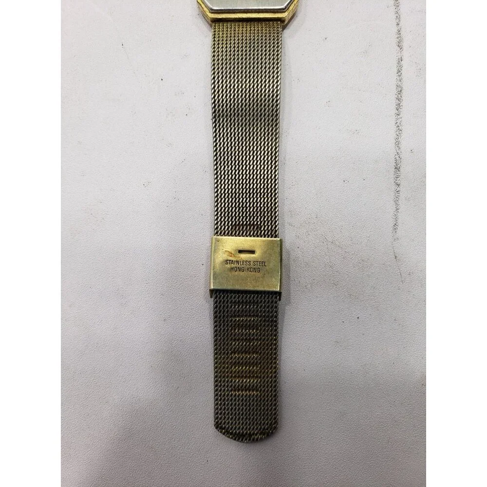 Helbros 56621 Quartz Gold Plated Watch Base Metal Bezel 555415 87-1 Untested